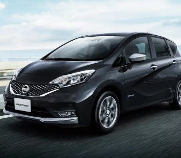 Nissan Note 2016: Всё о рестайлинге второго поколения